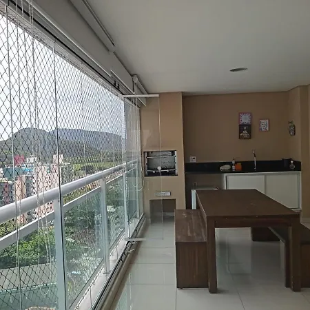 Excelente apartamento em Condomínio na praia das Astúrias-3